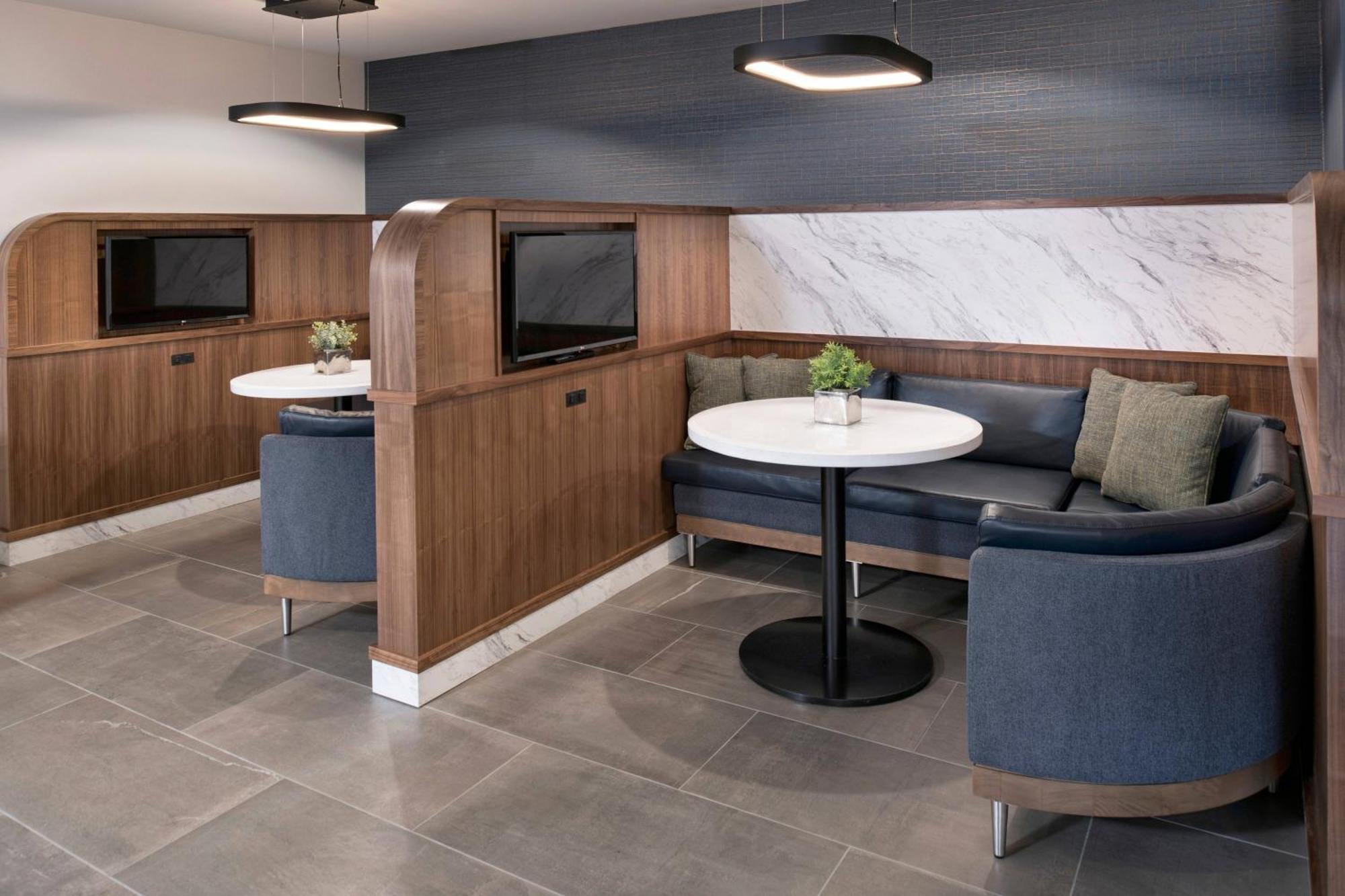 Courtyard Memphis Кольервилл Экстерьер фото