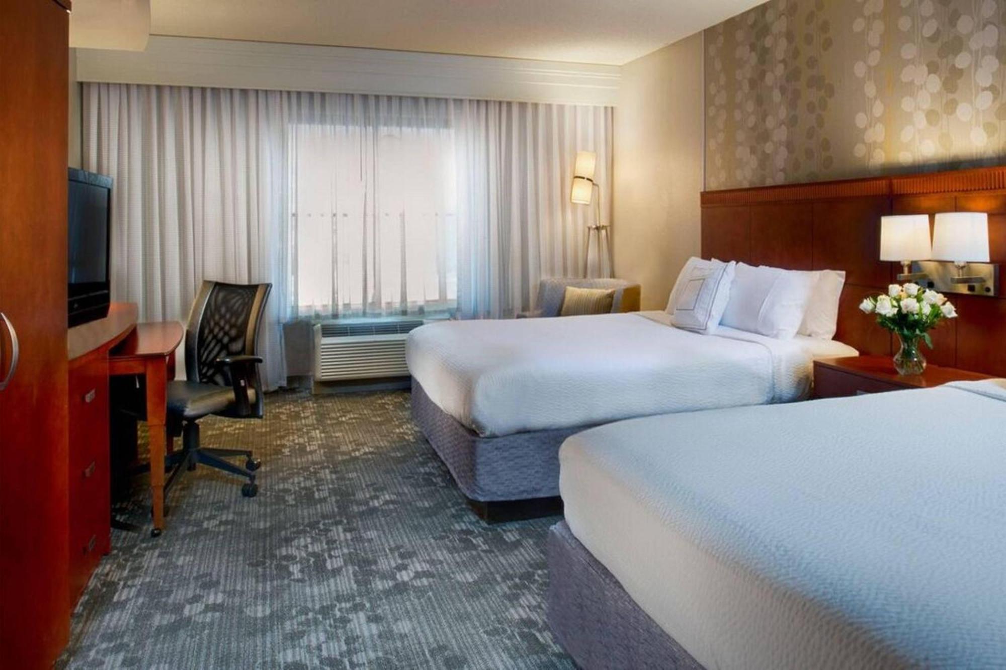 Courtyard Memphis Кольервилл Экстерьер фото